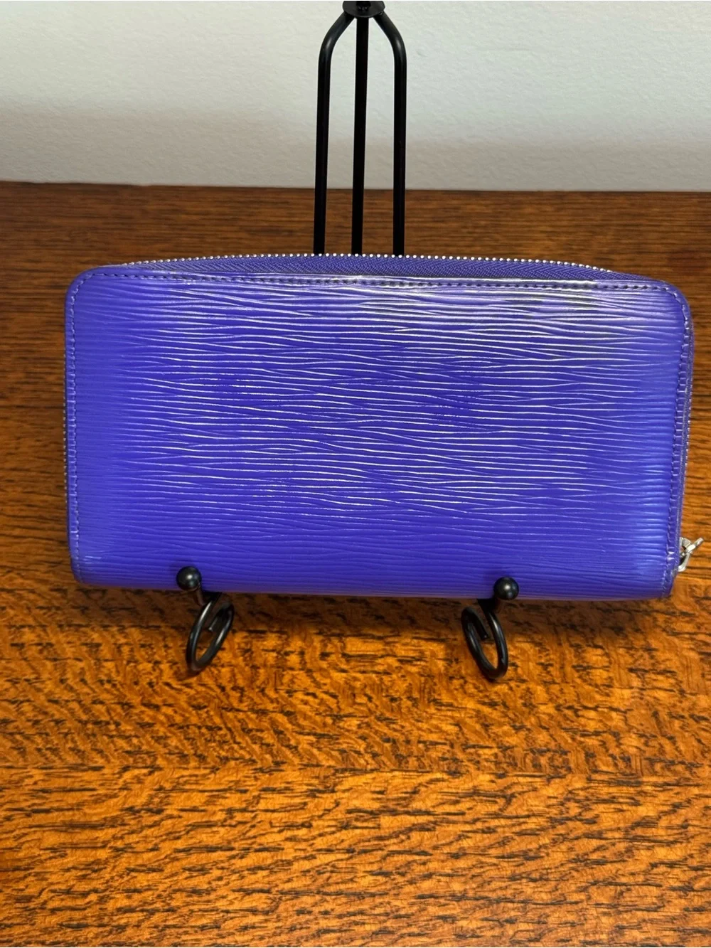 Louis Vuitton Purple Epi Leather Zip Wallet w/COA and Dust Bag - EUC